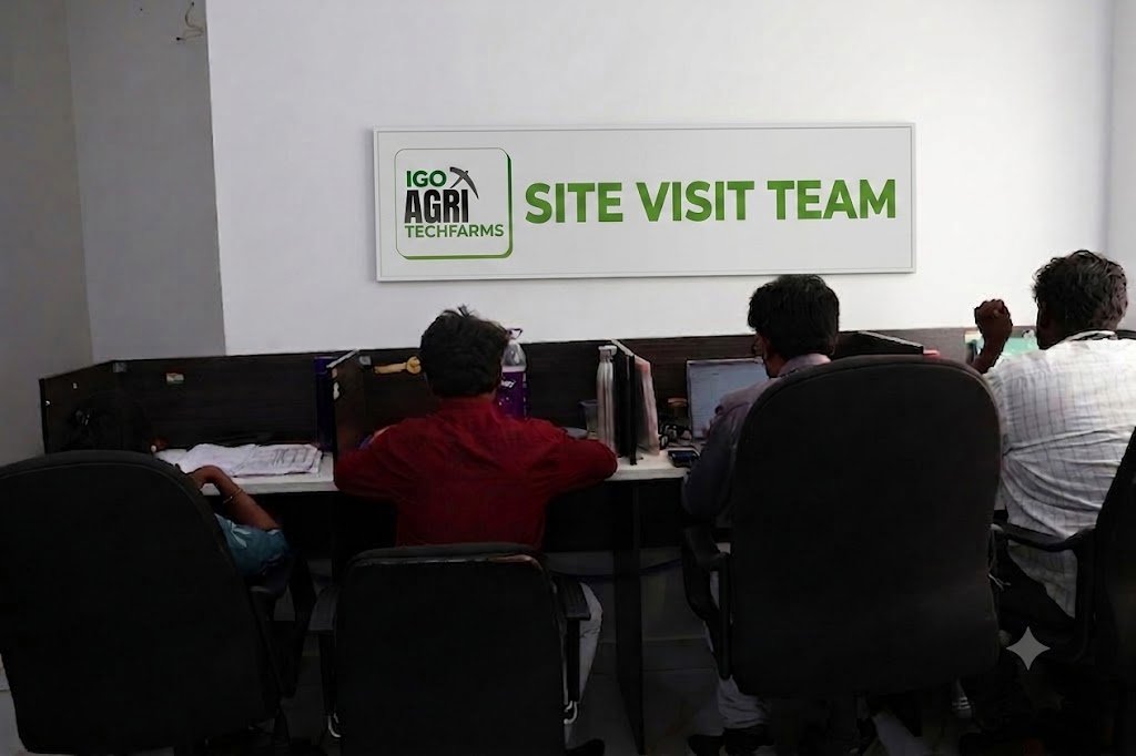 IGO Site Visit team
